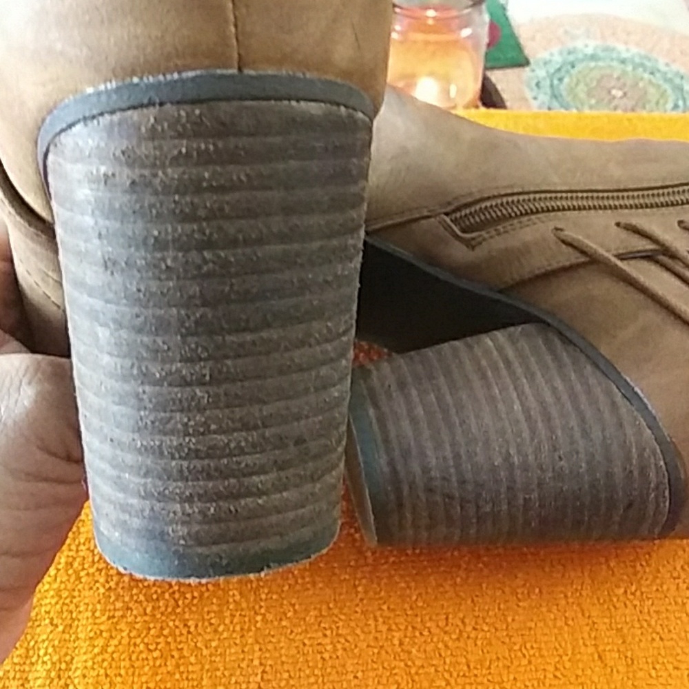 Woman's Booties - Picture 7 of 7